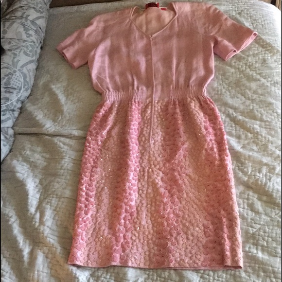 Valentino Dresses & Skirts - 🎁HOSTPICK🎁Valentino Linen & Beaded Cocktail Dress